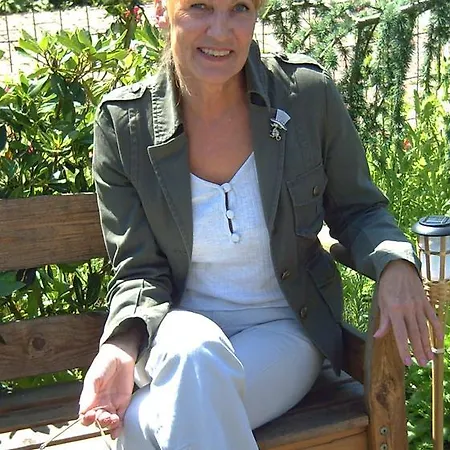 Hotell Blumen-villa 3*