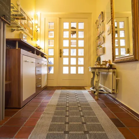 Blumen-villa מלון